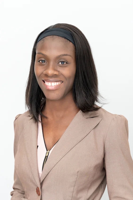 Sudeen Burnett : Administrator, Investor Services